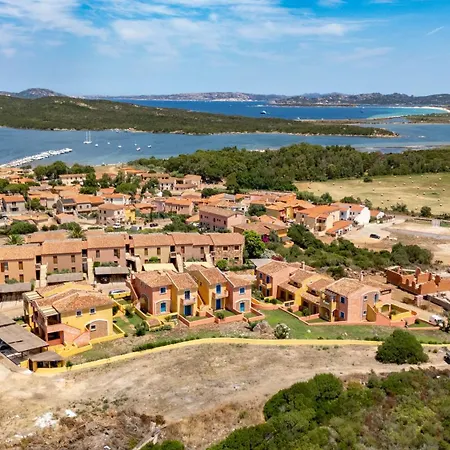 Leone Flat Iii 15' Palau, 30' Porto Cervo & Private Garden Apartment Porto Pozzo