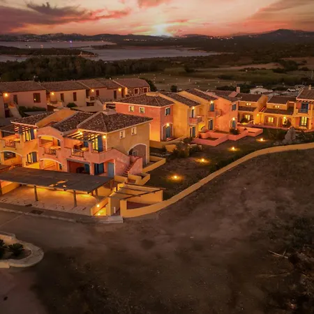 Leone Flat Iii 15' Palau, 30' Porto Cervo & Private Garden